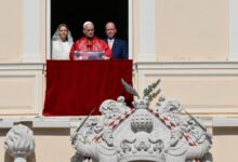 Κήρυγμα-για-τον-πλούτο-και-τις-αμβλώσεις,-από-τον-Πάπα-στο-Μονακό