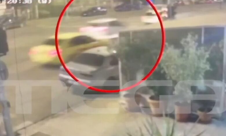 Καλλιθέα:-Βίντεο-ντοκουμέντο-από-επεισοδιακή-καταδίωξη-αυτοκινήτου