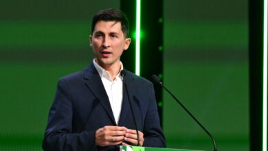 Συνέδριο-ΠΑΣΟΚ:-Οι-αναφορές-στη-Γεννηματά,-το-μήνυμα-Χρηστίδη-για-τον-Νότιο-Τομέα,-τα-μέιλ-των-«κορυφαίων»-και-η-μικρή-πλημμύρα