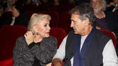 Ο-Γιώργος-Νταλάρας-αποχαιρετά-την-Μαρινέλλα:-«Σ’-ευχαριστώ-για-όλα,-μάνα»