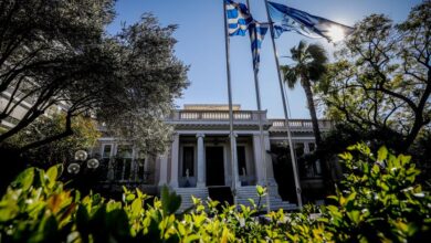 Πληθαίνουν-οι-απόψεις-για-πρόωρες-εκλογές-–-Υποκλοπές-και-ΟΠΕΚΕΠΕ-απειλούν-τη-δημοσκοπική-ανάκαμψη-της-ΝΔ