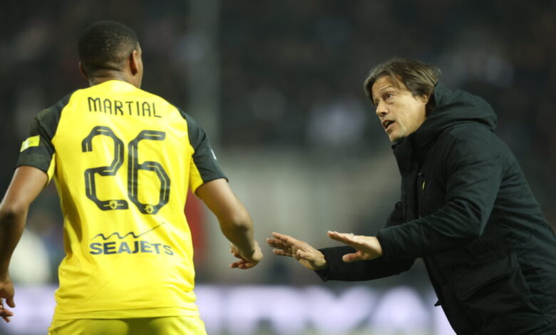 «Ο-Αλμέιδα-βασικός-υποψήφιος-για-τον-πάγκο-της-Μοντερέι-του-Μαρσιάλ»-γράφουν-στο-Μεξικό