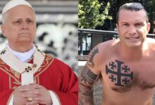 Πληρωμένη-απάντηση-του-Πάπα-στον-θρησκόληπτο-Χέγκσεθ:-Ο-Θεός-δεν-«ακούει»-τις-προσευχές-αυτών-που-έχουν-τα-χέρια-τους-βαμμένα-με-αίμα