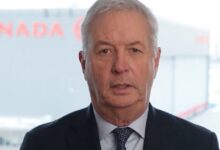 Μάικλ-Ρουσώ:-Παραιτείται-ο-επικεφαλής-της-air-canada-γιατί-δεν-μίλησε-στα-γαλλικά-σε-βίντεο-για-το-δυστύχημα-στη-Νέα-Υόρκη