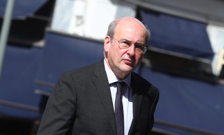 Κωστής-Χατζηδάκης-από-Καναδά:-Πιο-κοντά-από-ποτέ-η-Ελλάδα-με-την-ομογένεια,-χάρη-στην-επιστολική-ψήφο