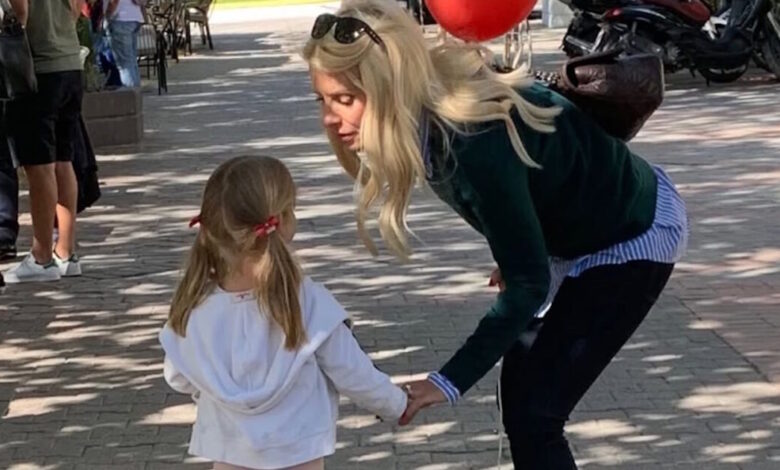 Ελένη-Μενεγάκη:-Η-κόρη-της,-Μαρίνα,-έγινε-11-ετών-–-Οι-σπάνιες-φωτογραφίες-και-οι-ευχές-της-παρουσιάστριας