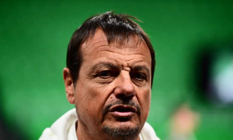 Κράξιμο-Ντίξον-σε-Αταμάν:-«Να-γίνει-καλύτερος-προπονητής»