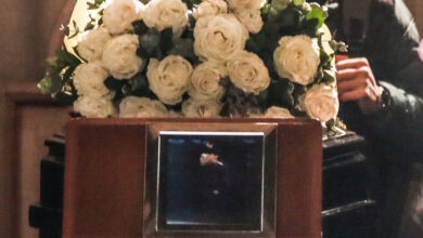 Μαίρη-Αυγερινοπούλου-για-Μαρινέλλα:-Όταν-την-αποχαιρετήσαμε-ήταν-πολύ-όμορφη-με-κόκκινο-φουλάρι