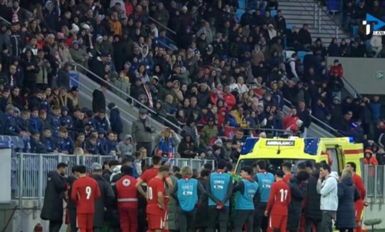 Ο-προπονητής-της-Τουρκίας-u21-κατέρρευσε-εν-ώρα-ποδοσφαιρικού-αγώνα-και-μεταφέρθηκε-στο-νοσοκομείο
