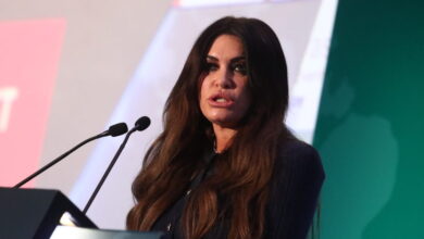 Η-Κίμπερλι-Γκιλφόιλ-ψάχνει-σωματοφύλακα,-τα-προσόντα-που-πρέπει-να-διαθέτουν-οι-υποψήφιοι