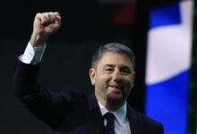 Ανδρουλάκης:-Θα-περιμένω-τον-Μητσοτάκη-στη-Βουλή-την-Παρασκευή,-πρέπει-να-φύγουν-για-το-καλό-του-τόπου