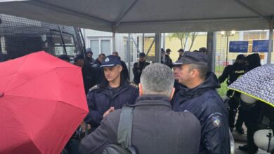 Τέμπη:-Ισχυρές-αστυνομικές-δυνάμεις-και-αυστηροί-έλεγχοι-στην-είσοδο-του-“Γαιόπολις”