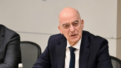 Στο-Κατάρ-ο-Νίκος-Δένδιας-μετά-την-επίσκεψη-στα-ΗΑΕ-–-Στην-ατζέντα-ο-πόλεμος-στο-Ιράν