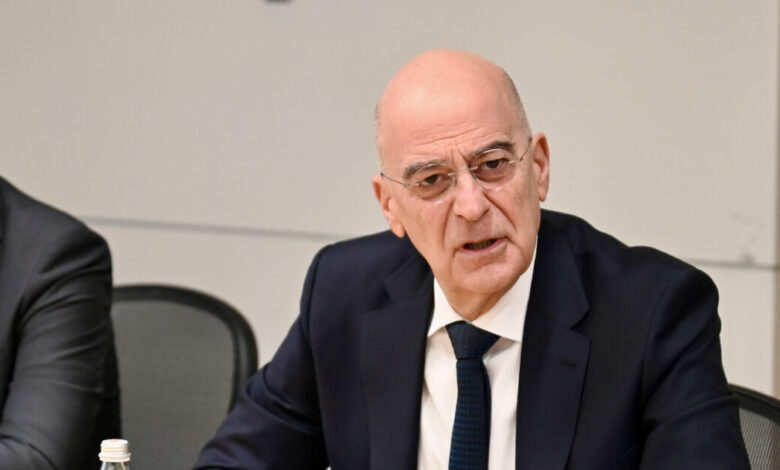 Στο-Κατάρ-ο-Νίκος-Δένδιας-μετά-την-επίσκεψη-στα-ΗΑΕ-–-Στην-ατζέντα-ο-πόλεμος-στο-Ιράν