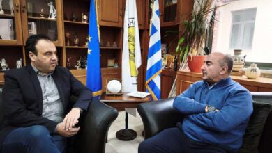 Τρίκαλα:-Μετονομασία-της-κεντρικής-πλατείας-σε-«Δημήτρης-Παπαστεργίου»