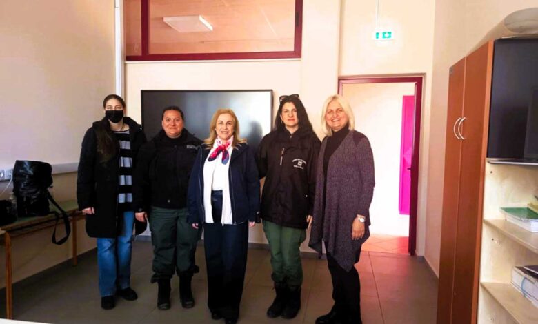 Τρίκαλα:-Κυκλοφοριακή-αγωγή-στο-ΕΝΕΕΓΥΛ-από-τη-Δημοτική-Αστυνομία