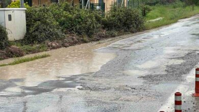 Τρίκαλα:-Νερά-και-λακκούβες-στον-Περιφερειακό