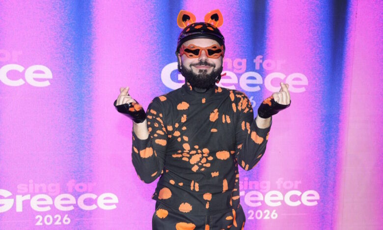 akylas:-Τραγούδησε-το-«rise-like-a-phoenix»-της-Κοντσίτα-και-γνώρισε-την-αποθέωση