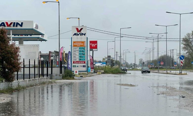 Κόμβος-Καρδίτσης:-Βουλιάζεις-στο-νερό,-πληρώνεις-σαν…-Μονακό