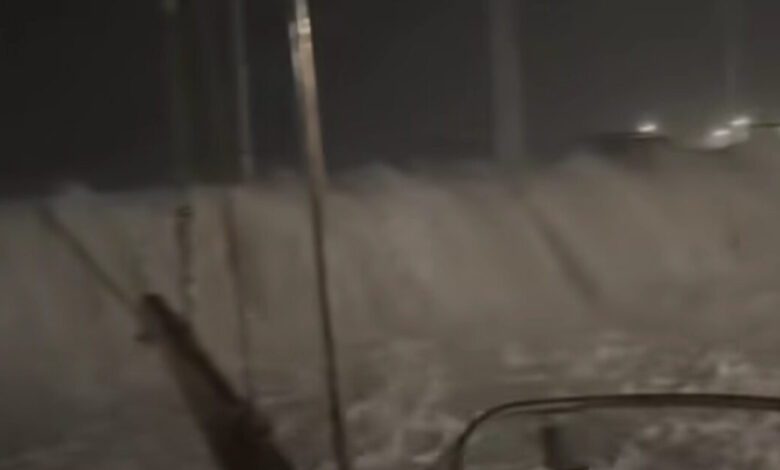 Κακοκαιρία-erminio:-Η-Ρόδος-στο-έλεος-της-μανίας-της-φύσης,-ριπές-ανέμων-άνω-των-100-χιλιομέτρων