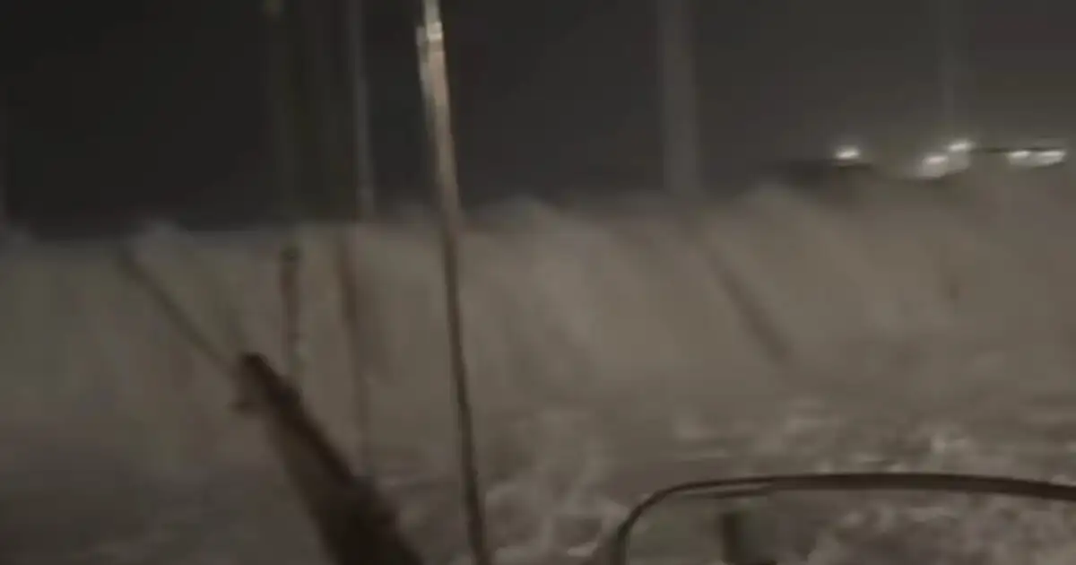 Κακοκαιρία-erminio:-Η-Ρόδος-στο-έλεος-της-μανίας-της-φύσης,-ριπές-ανέμων-άνω-των-100-χιλιομέτρων