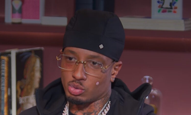 light:-Θα-μπορούσατε-να-με-δείτε-ως-πολιτικό-στο-μέλλον,-αν-και-είναι-ένας-πολύ-βρώμικος-χώρος