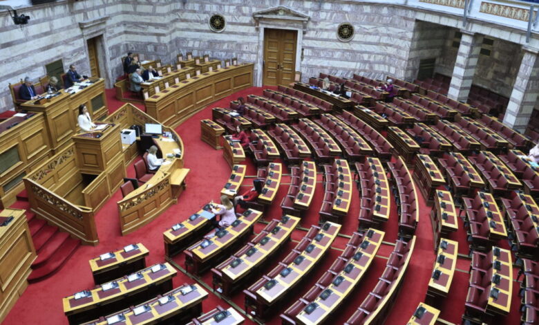 ΟΠΕΚΕΠΕ:-Ακόμα-και-σήμερα-στη-Βουλή-η-δικογραφία-για-τους-11-βουλευτές-της-ΝΔ-–-Κατηγορούνται-για-ηθική-αυτουργία-σε-απιστία