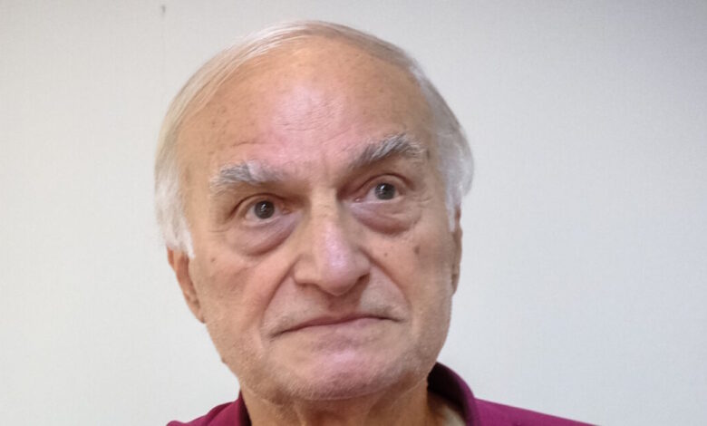 Ο-Μανώλης-Μαυρομάτης-πήρε-εξιτήριο-από-το-κέντρο-αποκατάστασης-μετά-από-δύο-χρόνια-νοσηλείας