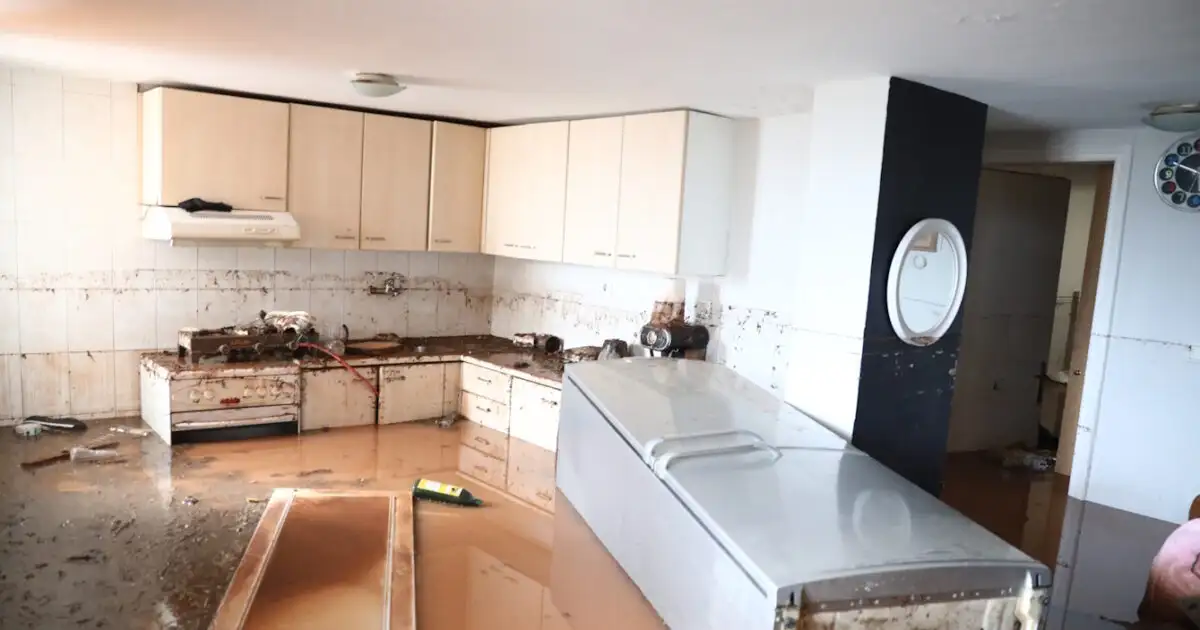 Κακοκαιρία-erminio:-Εικόνες-καταστροφής-σε-σπίτια-στη-Νέα-Μάκρη