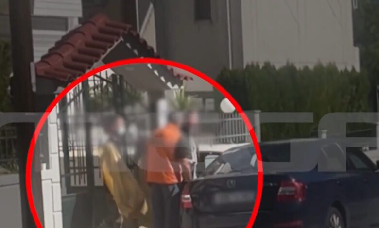 Καμένα-Βούρλα:-«Είμαι-συγκλονισμένη,-περιμένω-να-βγω»-λέει-η-οικιακή-βοηθός-που-αθωώθηκε-1,5-χρόνο-μετά-τη-δολοφονία-της-84χρονης