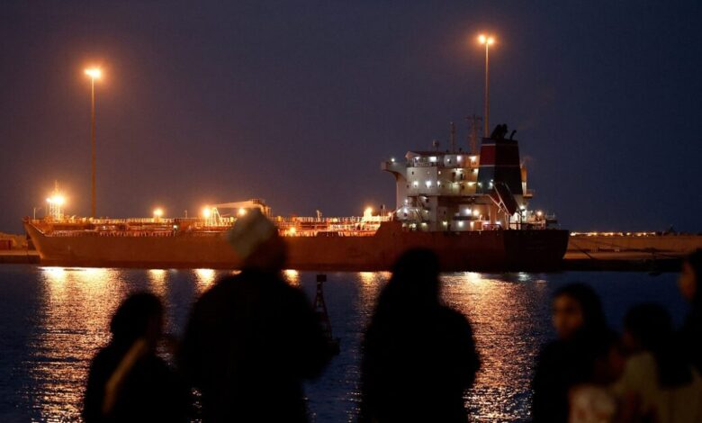 Οι-χώρες-του-Κόλπου-ζητούν-από-τον-ΟΗΕ-να-ανοίξουν-«με-χρήση-βίας»-τα-Στενά-του-Ορμούζ