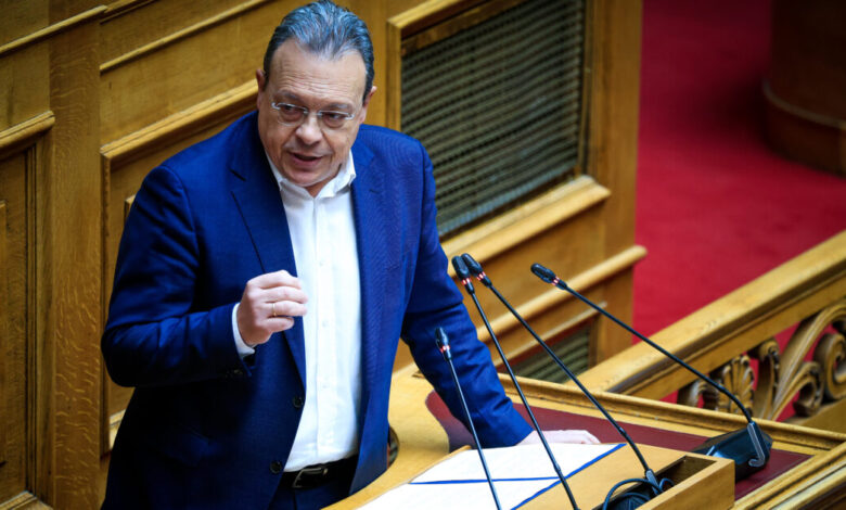 Σωκράτης-Φάμελλος:-Ο-ΣΥΡΙΖΑ-καλεί-τις-προοδευτικές-δυνάμεις-σε-κοινή-πρόταση-δυσπιστίας
