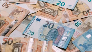 Κατασχέσεις-με-«ένα-κλικ»:-Πόσοι-και-ποιοι-οφειλέτες-κινδυνεύουν-άμεσα