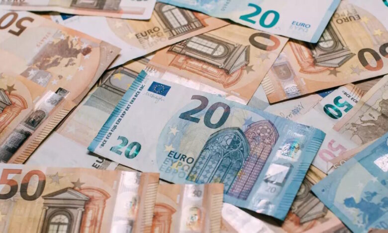 Κατασχέσεις-με-«ένα-κλικ»:-Πόσοι-και-ποιοι-οφειλέτες-κινδυνεύουν-άμεσα