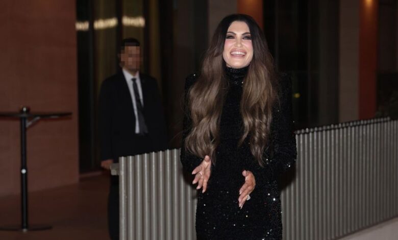 dailymail:-Σάλος-με-τις-δαπάνες-90.000-δολαρίων-της-Κίμπερλι-Γκιλφόιλ-στην-Αθήνα