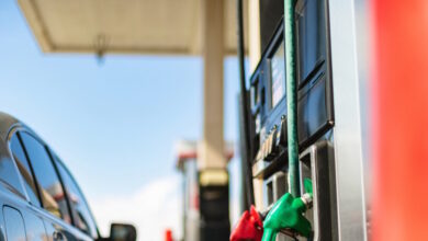 Πάσχα-με-ντίζελ-σχεδόν-2,5-ευρώ-το-λίτρο-στα-νησιά,-με-τις-Κυκλάδες-να-ηγούνται-της-κούρσας-–-Με-διαφορά-φάσης-το-όφελος-από-την-επιδότηση