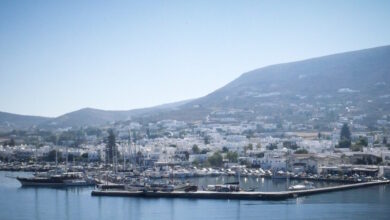 Πάρος:-Ταλαιπωρία-για-459-επιβάτες-λόγω-προβλήματος-στην-άγκυρα-του-πλοίου-τους