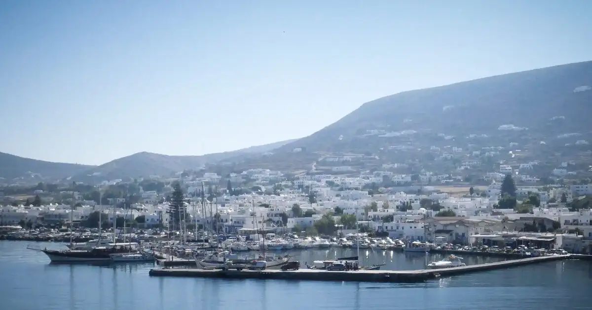 Πάρος:-Ταλαιπωρία-για-459-επιβάτες-λόγω-προβλήματος-στην-άγκυρα-του-πλοίου-τους