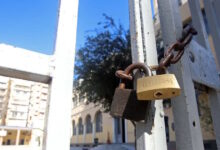 Πάτρα:-Χειροπέδες-σε-45χρονο-δάσκαλο-μετά-από-καταγγελία-για-χειροδικία-σε-6χρονο-μαθητή