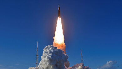 artemis-ii:-«Αισθανόμαστε-πολύ-καλά-εδώ-πάνω»-–-Οι-αστροναύτες-κατευθύνονται-προς-την-αθέατη-πλευρά-της-Σελήνης