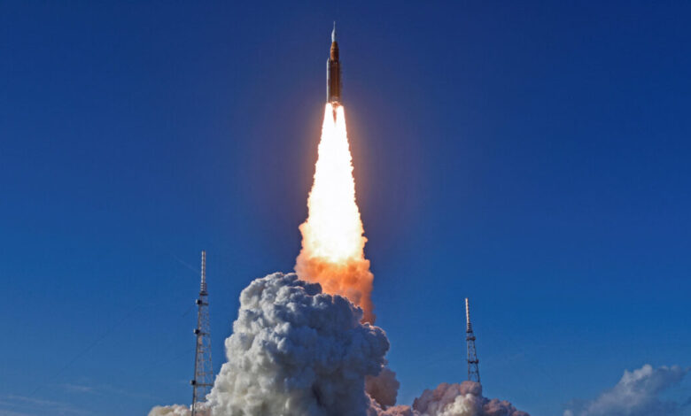 artemis-ii:-«Αισθανόμαστε-πολύ-καλά-εδώ-πάνω»-–-Οι-αστροναύτες-κατευθύνονται-προς-την-αθέατη-πλευρά-της-Σελήνης