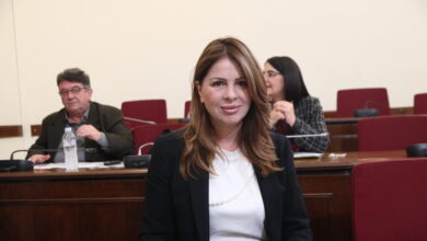 Στο-φως-οι-διάλογοι-της-δικογραφίας-για-τον-ΟΠΕΚΕΠΕ:-«Είμαι-η-Κατερίνα-Παπακώστα-βουλευτής-Τρικάλων»-–-«Να-κόψουμε-να-τα-βάλουμε-στους-δικούς-μας»
