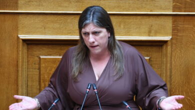 Κωνσταντοπούλου:-Από-Νέα-Δημοκρατία-να-μετονομαστείτε-σε-«νέα-δικογραφία»-–-Με-κυνηγάτε,-ενώ-είστε-βουτηγμένοι-σε-υποκλοπές,-ΟΠΕΚΕΠΕ,-Τέμπη