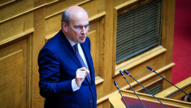 Χατζηδάκης-για-ΟΠΕΚΕΠΕ:-«Αμφιβάλλω-ότι-οι-περιπτώσεις-Τσιάρα-και-Βαρτζόπουλου-θα-κριθούν-αρνητικά-από-τη-Δικαιοσύνη»