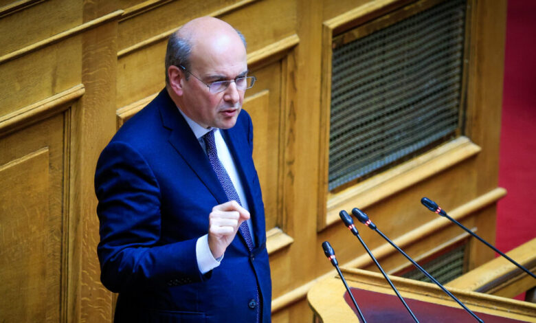 Χατζηδάκης-για-ΟΠΕΚΕΠΕ:-«Αμφιβάλλω-ότι-οι-περιπτώσεις-Τσιάρα-και-Βαρτζόπουλου-θα-κριθούν-αρνητικά-από-τη-Δικαιοσύνη»