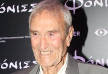 Γιάννης-Βογιατζής:-«Η-ζωή-μου-ήταν-το-θέατρο»