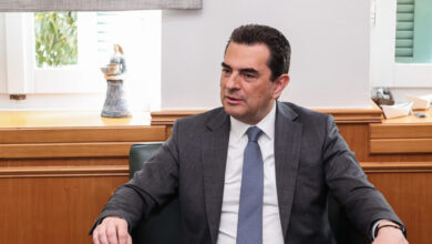 Ο-Κώστας-Σκρέκας-ζήτησε-την-άμεση-άρση-της-ασυλίας-του-από-την-Παρασκευή:-«Δεν-θα-επιτρέψω-η-παραμικρή-υπόνοια-να-πλήξει-την-παράταξη»