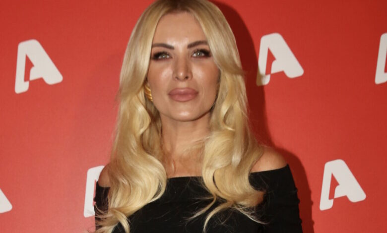 «Η-Κατερίνα-Καινούργιου-έχει-χάσει-ήδη-το-80%-από-τα-κιλά-που-πήρε»,-αποκάλυψε-ο-γιατρός-της,-Αλέξανδρος-Τζεφεράκος