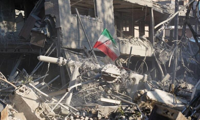 Το-Ιράν-απορρίπτει-τις-απειλές-Τραμπ-για-τα-Στενά-του-Ορμούζ-[live]