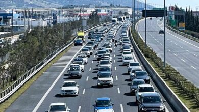 Καραμπόλα-5-οχημάτων-στην-Αττική-Οδό-–-Ένας-ελαφρά-τραυματίας